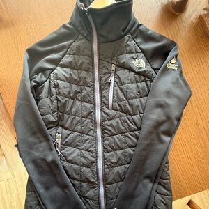The North Face Women's Black Quilted and Softshell Jacket